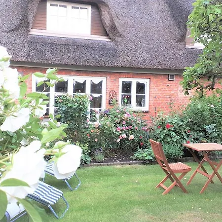 Landhaus-rosenhof-wohnung-5 *